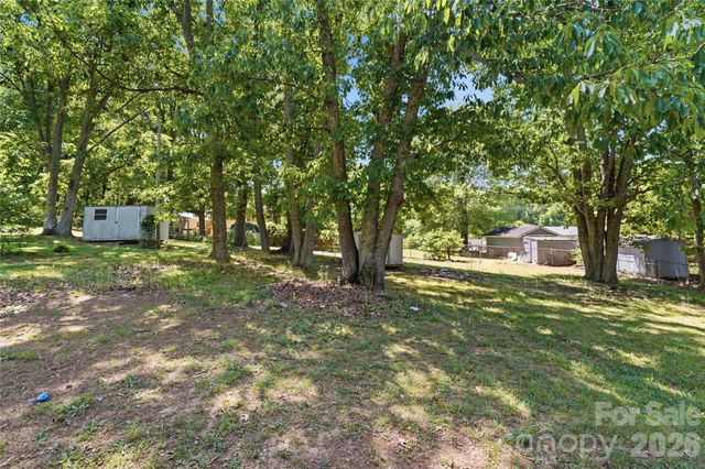 151 Redwood Lane, Gastonia, NC 28052