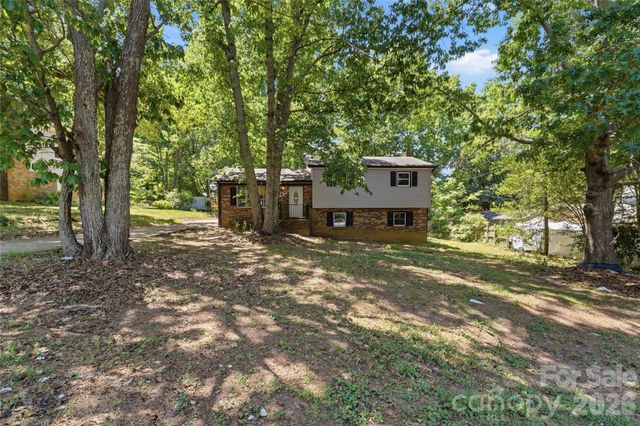 151 Redwood Lane, Gastonia, NC 28052