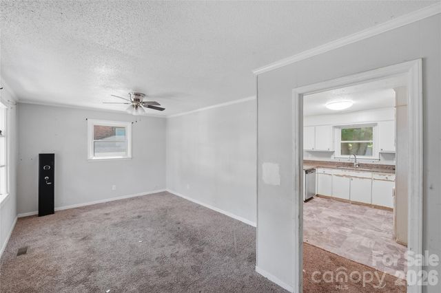 151 Redwood Lane, Gastonia, NC 28052