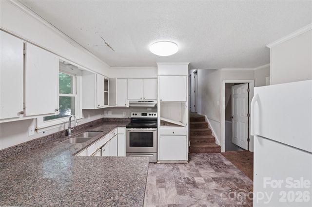 151 Redwood Lane, Gastonia, NC 28052