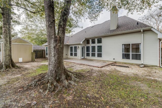 72683 N Diamondhead Drive, Diamondhead, MS 39525