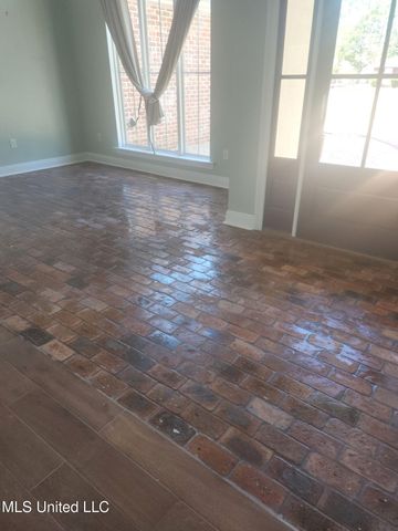 72683 N Diamondhead Drive, Diamondhead, MS 39525