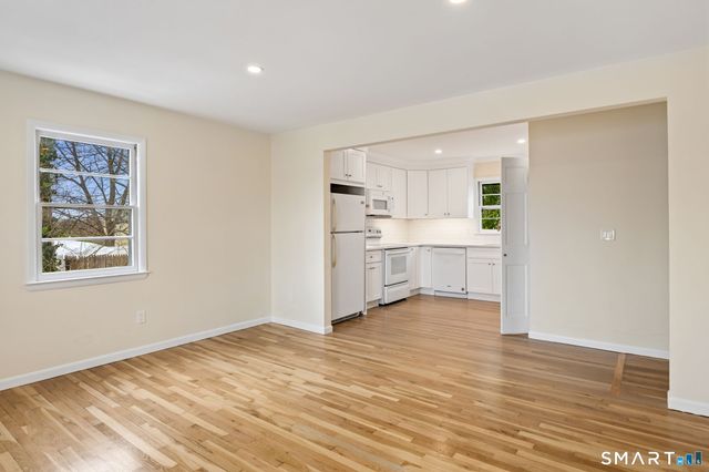 17 Artic Street 2, Greenwich, CT 06830