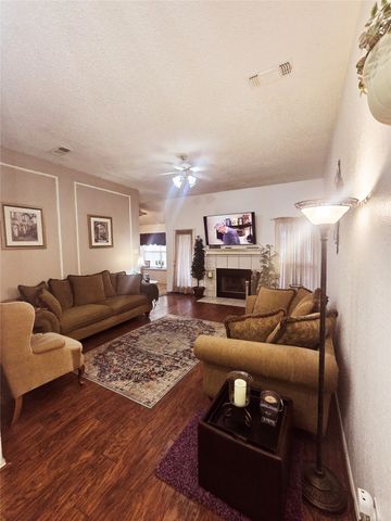 1115 Parker Court, Cedar Hill, TX 75104