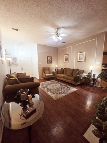 1115 Parker Court, Cedar Hill, TX 75104