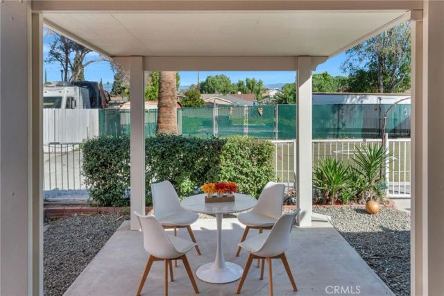 2057 Down, Riverside, CA 92507