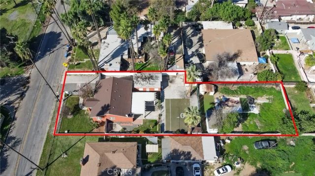 2057 Down, Riverside, CA 92507