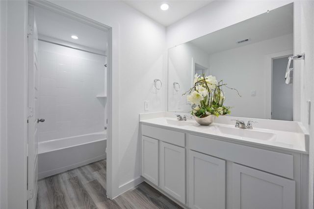 2914 Amherst Meadow Lane, Houston, TX 77051