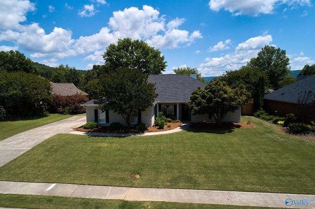 2836 Willowick Trail SE, Owens Cross Roads, AL 35763