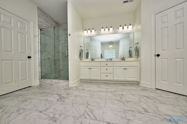 2836 Willowick Trail SE, Owens Cross Roads, AL 35763