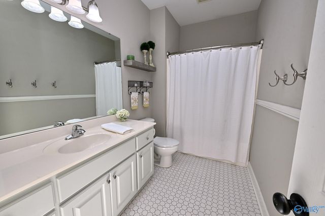 2836 Willowick Trail SE, Owens Cross Roads, AL 35763
