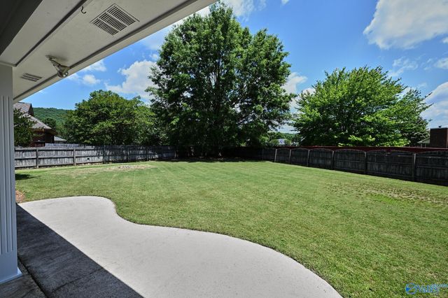2836 Willowick Trail SE, Owens Cross Roads, AL 35763