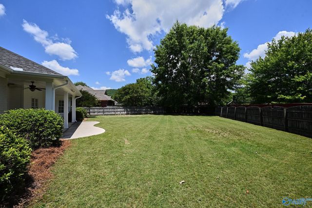 2836 Willowick Trail SE, Owens Cross Roads, AL 35763