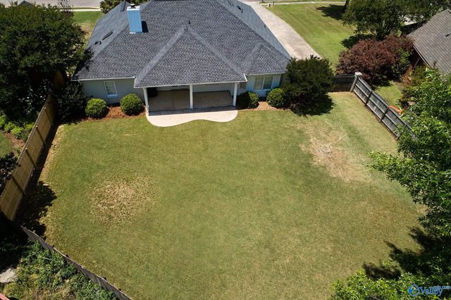 2836 Willowick Trail SE, Owens Cross Roads, AL 35763