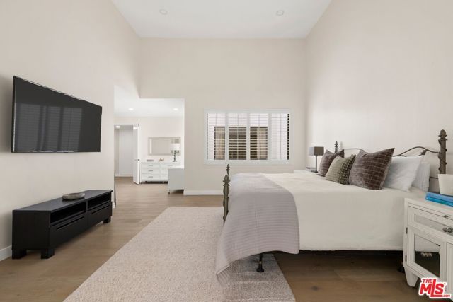 2467 Century, Los Angeles, CA 90067