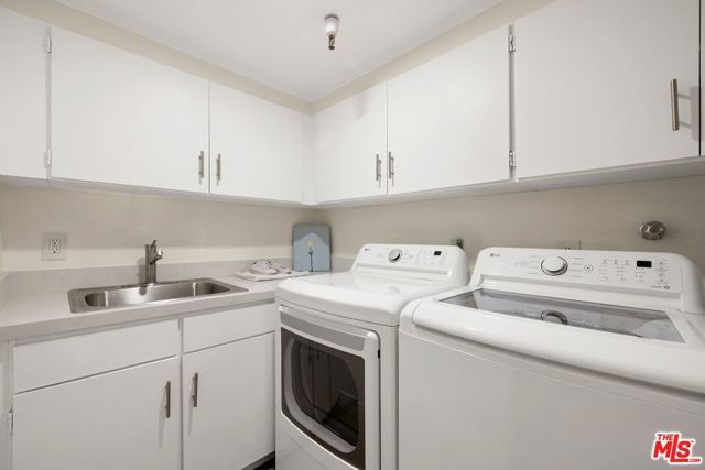 2467 Century, Los Angeles, CA 90067