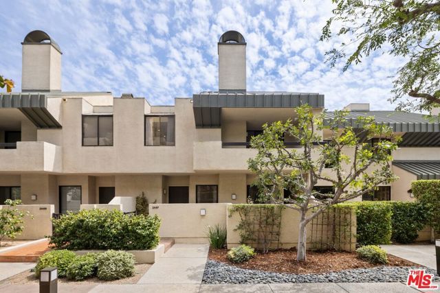 2467 Century, Los Angeles, CA 90067