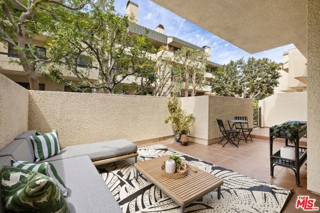 2467 Century, Los Angeles, CA 90067