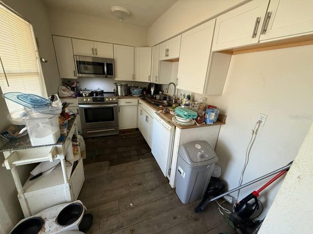 3257 CRESTWOOD DRIVE, Port Charlotte, FL 33952