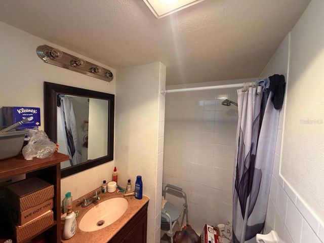 3257 CRESTWOOD DRIVE, Port Charlotte, FL 33952