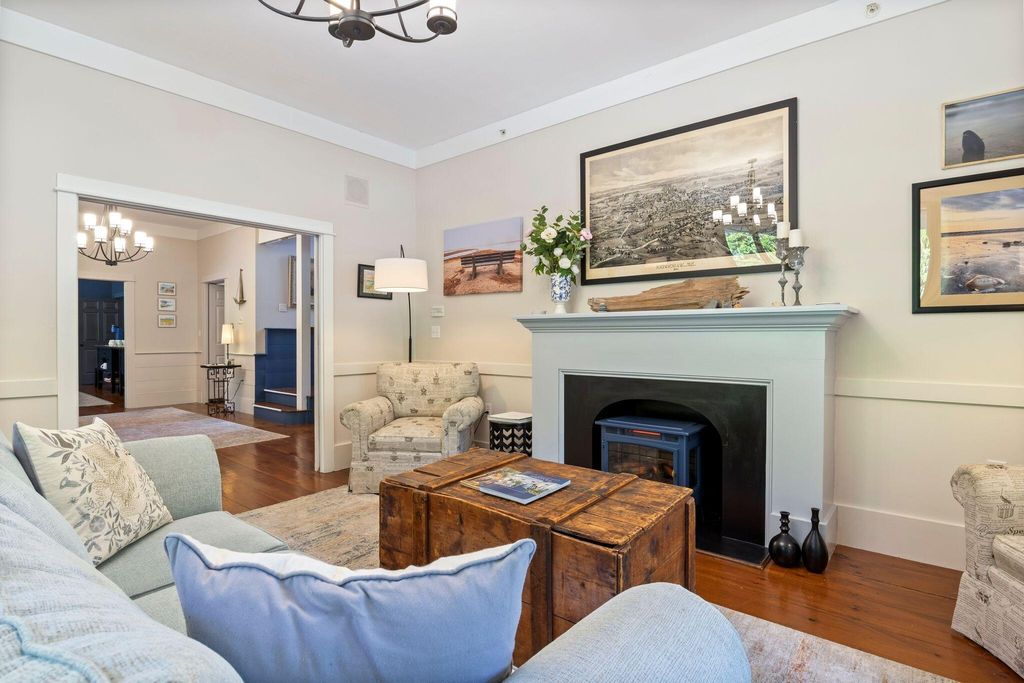 61 Fletcher Street, Kennebunk, ME 04043 — exterior