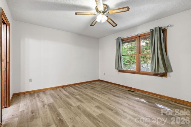 1 Mountain Heritage Place, Candler, NC 28715