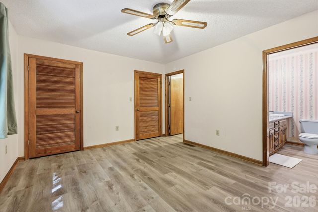 1 Mountain Heritage Place, Candler, NC 28715