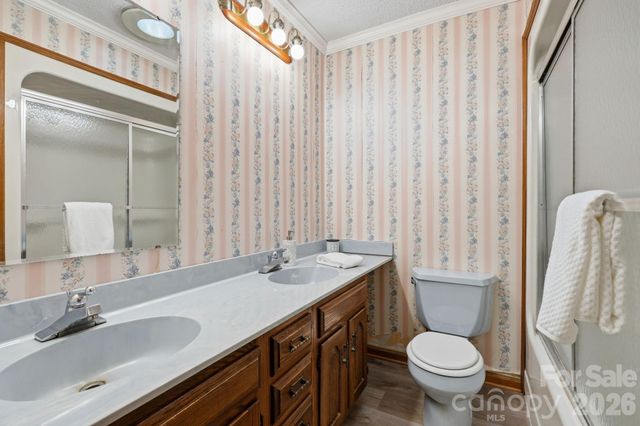 1 Mountain Heritage Place, Candler, NC 28715