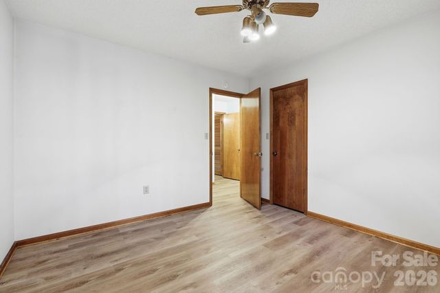 1 Mountain Heritage Place, Candler, NC 28715