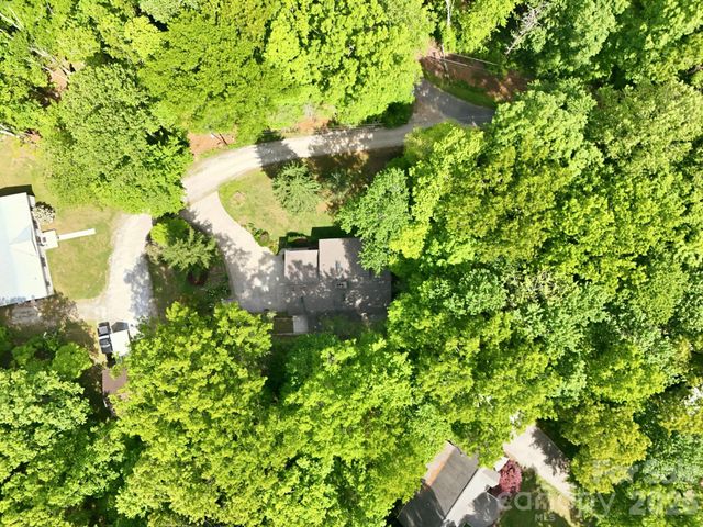 1 Mountain Heritage Place, Candler, NC 28715
