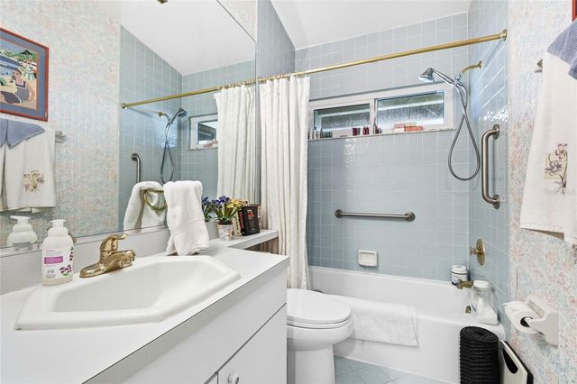 4870 TIVOLI COURT, Sarasota, FL 34235