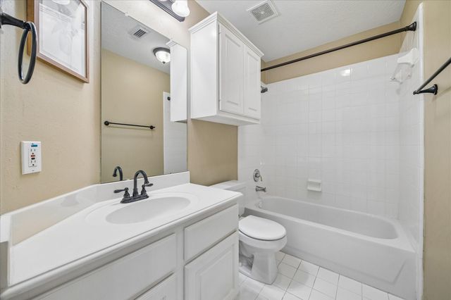 5310 Summerland Ridge Court, Houston, TX 77041