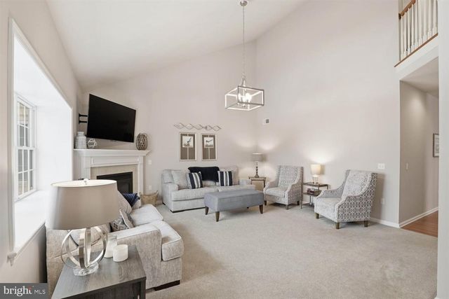 217 WEATHERFIELD PL, Lancaster, PA 17603