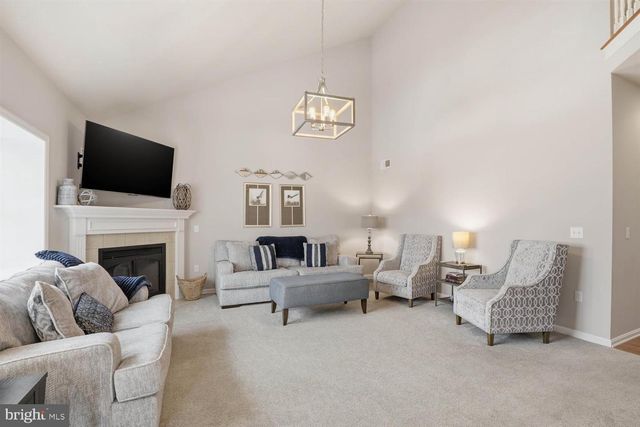 217 WEATHERFIELD PL, Lancaster, PA 17603