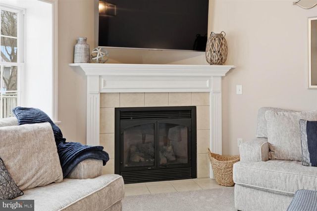 217 WEATHERFIELD PL, Lancaster, PA 17603