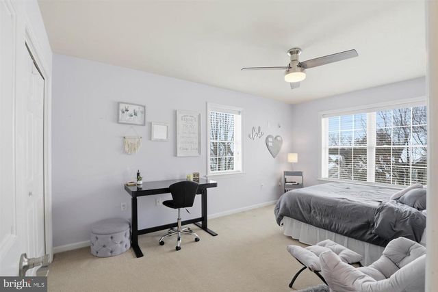 217 WEATHERFIELD PL, Lancaster, PA 17603