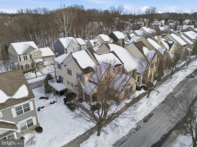 217 WEATHERFIELD PL, Lancaster, PA 17603