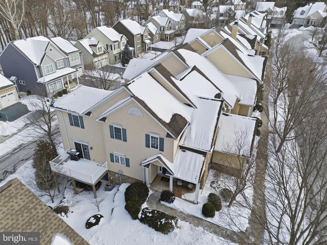 217 WEATHERFIELD PL, Lancaster, PA 17603