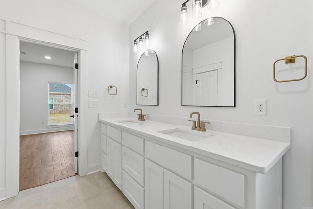 31 Sunny Drive, Morrilton, AR 72110