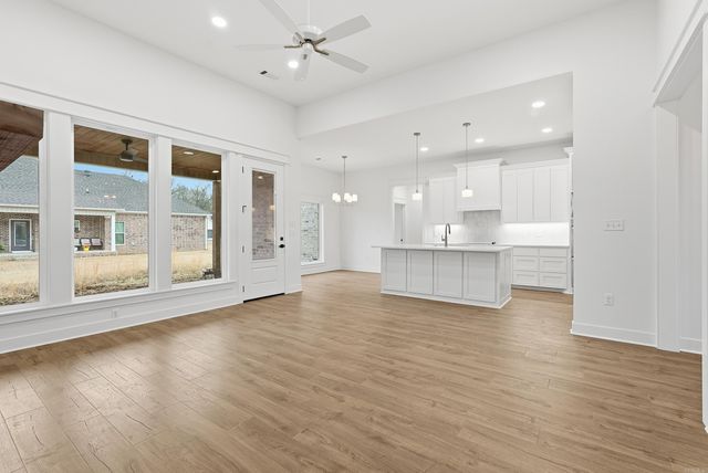 31 Sunny Drive, Morrilton, AR 72110