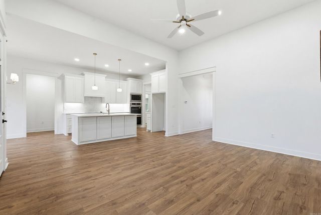 31 Sunny Drive, Morrilton, AR 72110