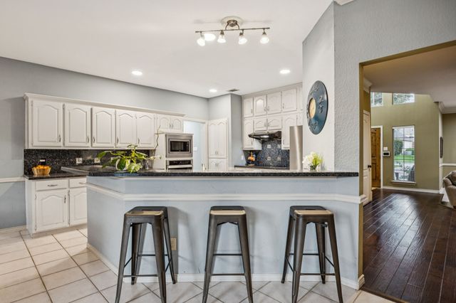 6313 Thornbranch Drive, Plano, TX 75093