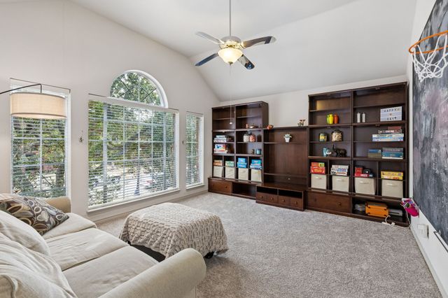 6313 Thornbranch Drive, Plano, TX 75093