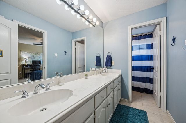 6313 Thornbranch Drive, Plano, TX 75093