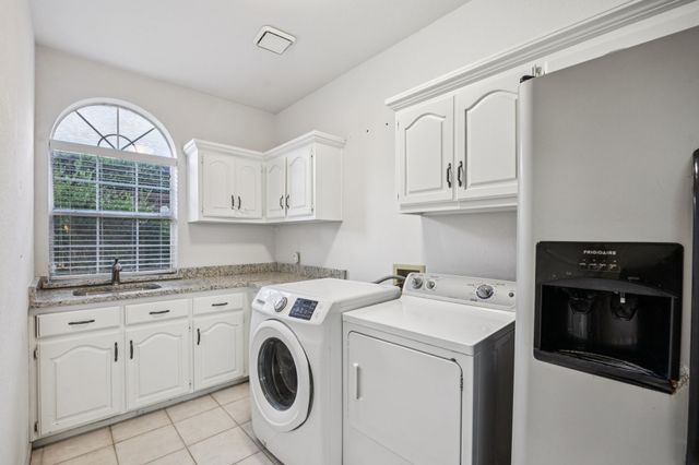 6313 Thornbranch Drive, Plano, TX 75093