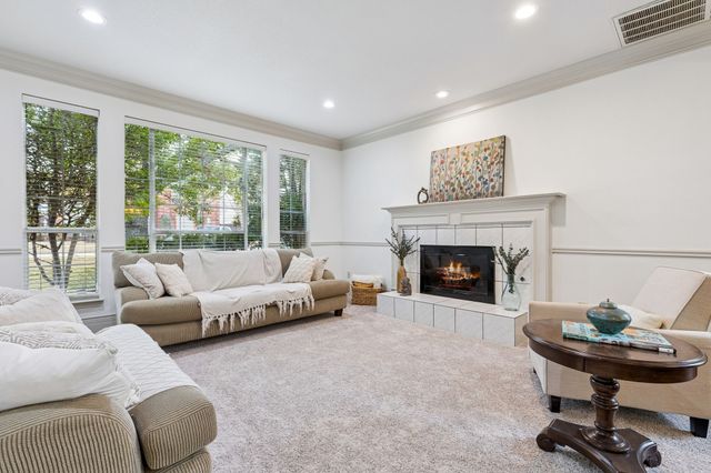 6313 Thornbranch Drive, Plano, TX 75093