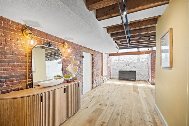 120 Fulton St DE, Boston, MA 02109