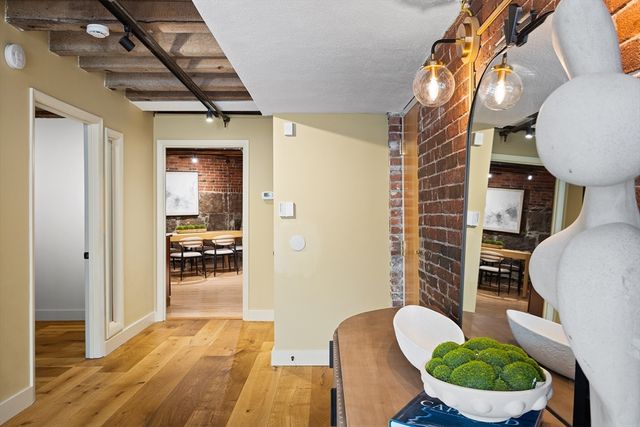 120 Fulton St DE, Boston, MA 02109