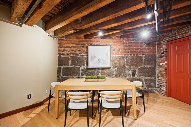 120 Fulton St DE, Boston, MA 02109