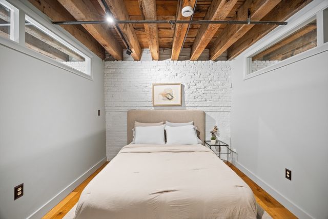 120 Fulton St DE, Boston, MA 02109